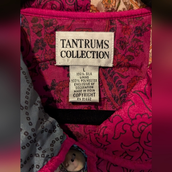 Silk patchwork Tantrums Collection jacket with buttons and embroidery size L - Picture 3 of 4